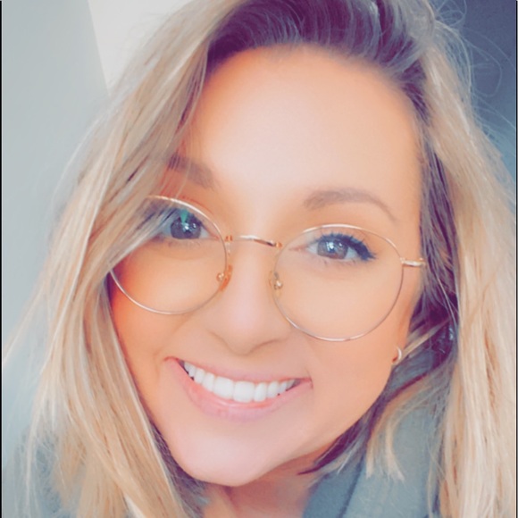 Meet your Posher, Chelsea - Picture 1 of 1